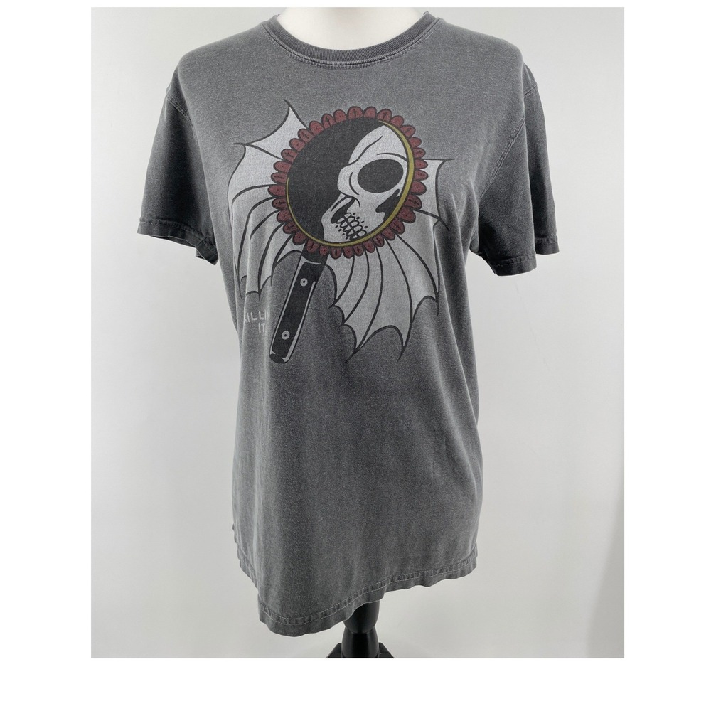 Batwing Skull Graphic Tee Womens Small T-Shirt Goth Grunge Emo Alt Spooky Top